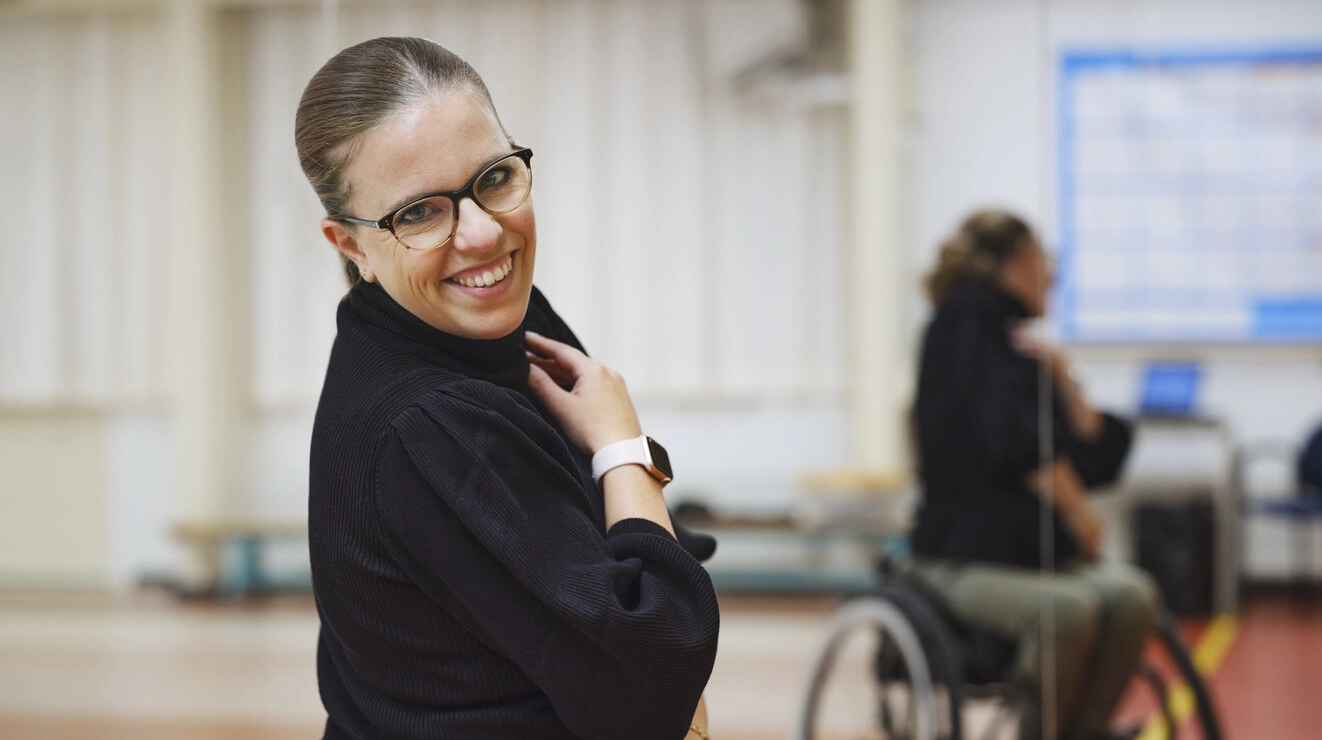 Foto di Marianne in una scuola di danza. Marianne ha 36 anni e vive nei Paesi Bassi con il marito e due figli piccoli. 